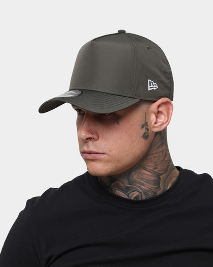 New Era Essentials Beluga 9FORTY A-Frame Snapback Open Grey