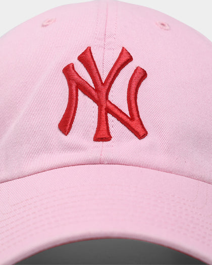 47 Brand New York Yankees Ballpark 'Lover Not A Fighter' Clean Up Strapback Petal Pink
