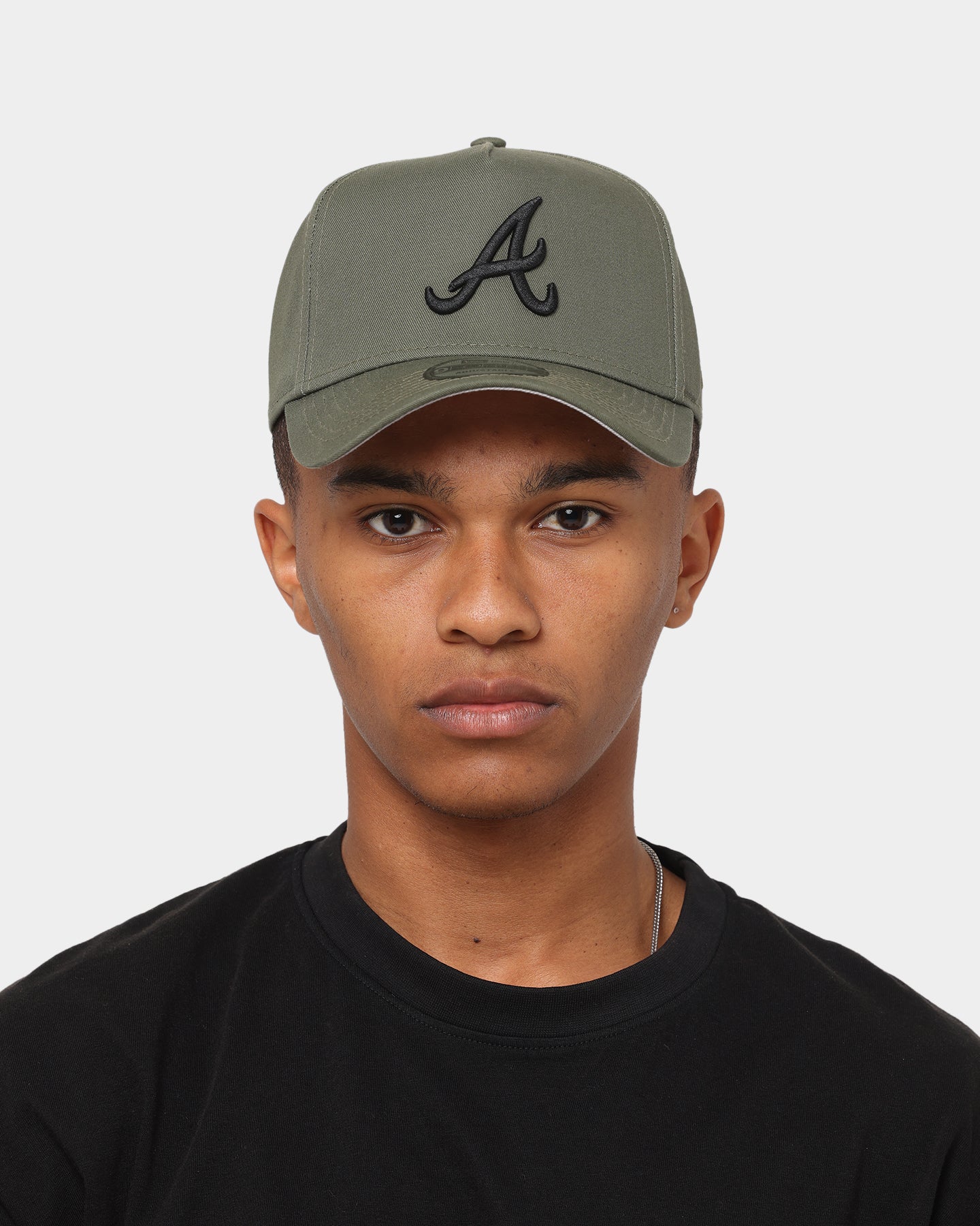 New Era Atlanta Braves 'Olive/Black' 9FORTY A-Frame Snapback Olive