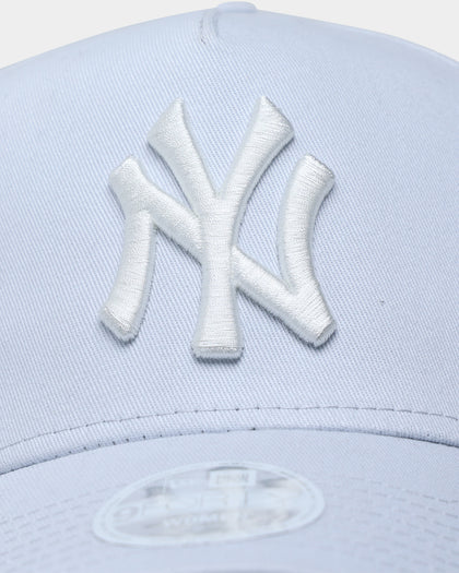 New Era Women's New York Yankees 9FORTY A-Frame Casual Strapback Grey