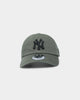 New Era New York Yankees Casual Classic Strapback Washed Olive