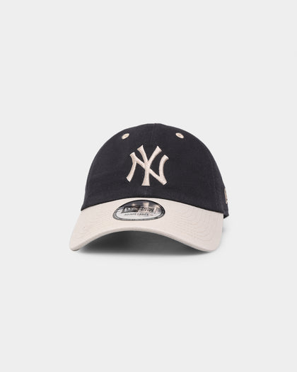 New Era New York Yankees 'Stone Flip' Casual Classic Strapback Stone
