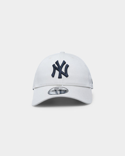 New Era New York Yankees 9FORTY Snapback Stone
