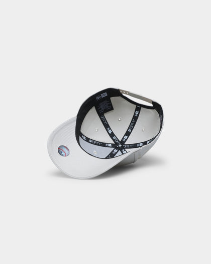 New Era New York Yankees 9FORTY Snapback Stone