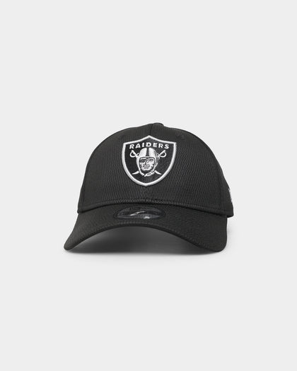 New Era Las Vegas Raiders 'Black Grey Mesh' 9FORTY Cloth Strapback Black