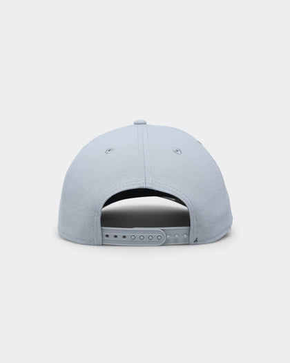 New Era Brooklyn Nets 9FORTY A-Frame Snapback Silver/New Olive