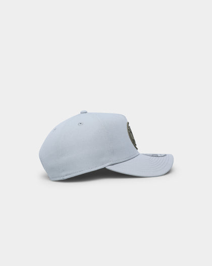 New Era Brooklyn Nets 9FORTY A-Frame Snapback Silver/New Olive