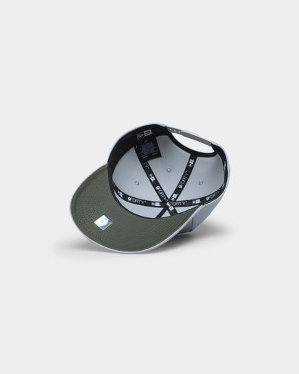 New Era Brooklyn Nets 9FORTY A-Frame Snapback Silver/New Olive