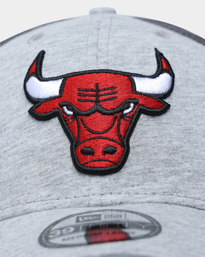 New Era Chicago Bulls 'Graphite Mesh 39THIRTY Fitted Heather Grey