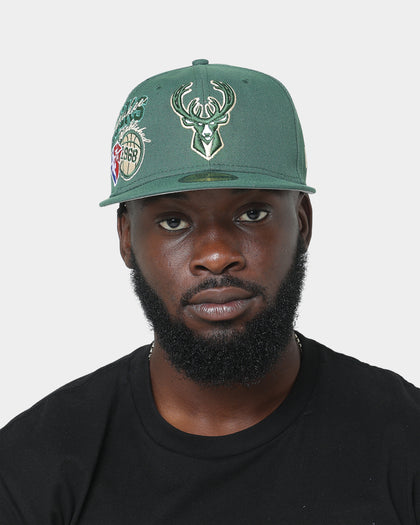 New Era Milwaukee Bucks NBA Back-Half '21-'22 59FIFTY Fitted Dark Green