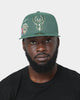 New Era Milwaukee Bucks NBA Back-Half '21-'22 59FIFTY Fitted Dark Green