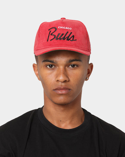 New Era Chicago Bulls 'OG Team Coloured Cord' Script Old Golfer Snapback Red