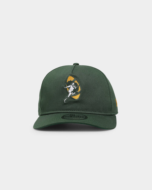 New Era Green Bay Packers Throwback Logo Old Golfer Snapback OTC/Kelly Green