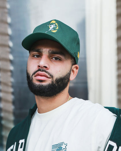 New Era Green Bay Packers Throwback Logo Old Golfer Snapback OTC/Kelly Green