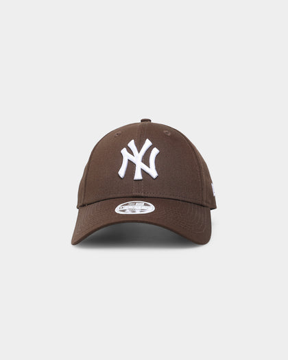 New Era Women's New York Yankees 'Walnut Brown' 9FORTY Casual Strapback Walnut/White