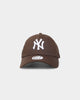 New Era Women's New York Yankees 'Walnut Brown' 9FORTY Casual Strapback Walnut/White
