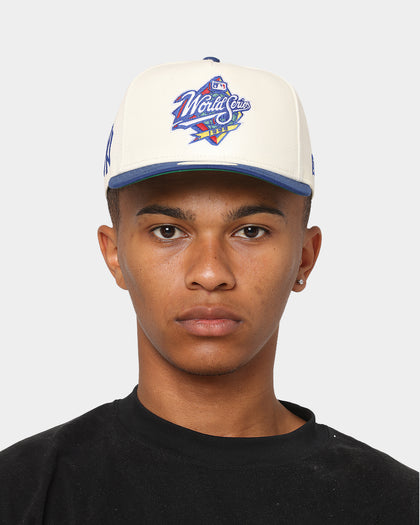 New Era New York Yankees 'Off White World Series' Old Golfer Snapback Off White/White