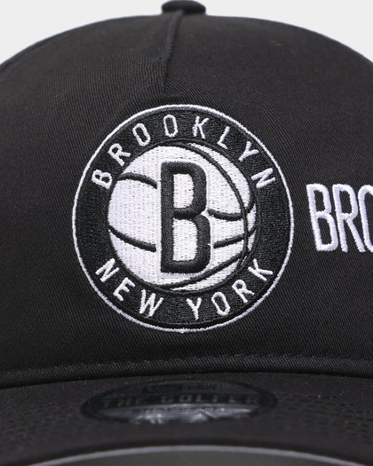 New Era Brooklyn Nets 'Shadow Team Logo' Old Golfer Snapback Original Team Colours