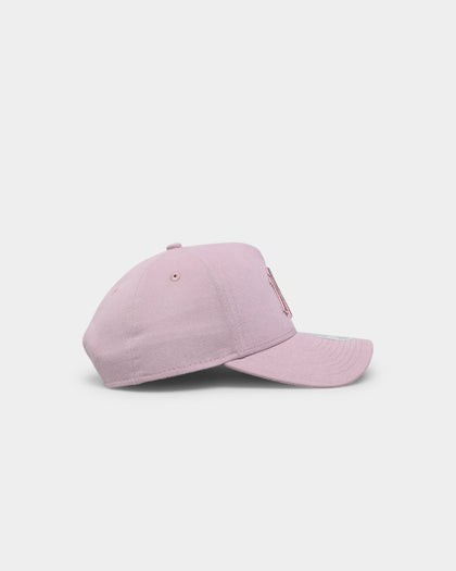 New Era Women's New York Yankees 'Barely Pink' 9FORTY A-Frame Snapback Pink