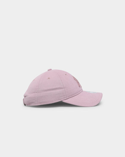 New Era Women's New York Yankees 'Barely Pink' 9TWENTY Strapback Pink