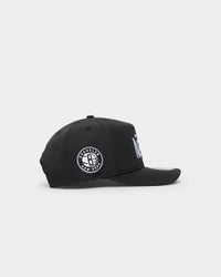 New Era Brooklyn Nets 'Black Team Script' Prolight Old Golfer Snapback Black