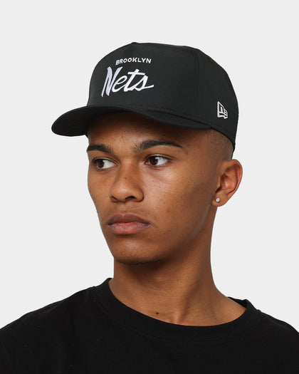 New Era Brooklyn Nets 'Black Team Script' Prolight Old Golfer Snapback Black