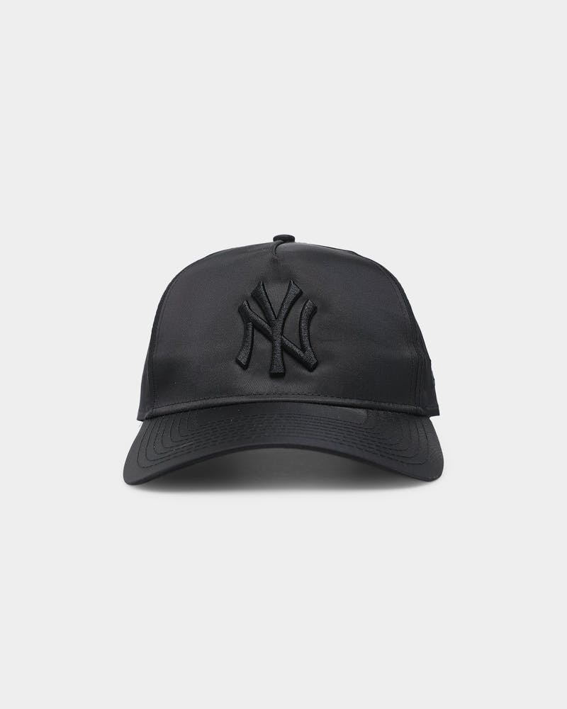 New Era New York Yankees 'Stealth Black' Performance Waterproof