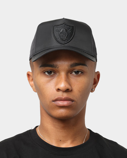 New Era Las Vegas Raiders 'Stealth Black' Performance Waterproof 9FORTY A-Frame Snapback Black