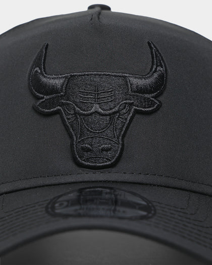 New Era Chicago Bulls 'Stealth Black' Performance Prolight 9FORTY A-Frame Snapback Black