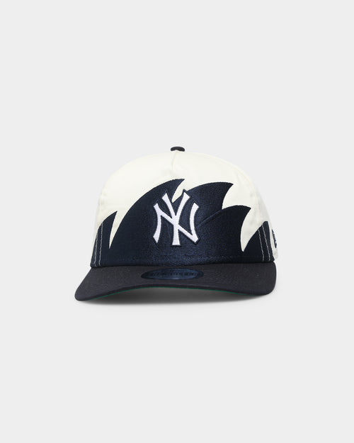 New Era New York Yankees 'Sharktooth Design' Old Golfer Snapback OTC/Sharktooth