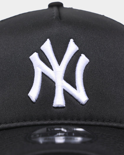 New Era New York Yankees 'Monochrome' Foam Front 9FORTY A-Frame Trucker Snapback Black/Black/White