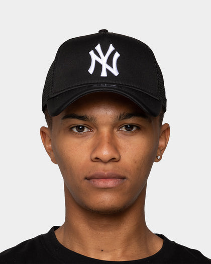New Era New York Yankees 'Monochrome' Foam Front 9FORTY A-Frame Trucker Snapback Black/Black/White