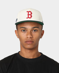 New Era Boston Red Sox 2004 'Off White 2-Tone World Series Patch' 59FIFTY Fitted Chrome White/OTC