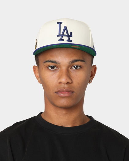 New Era Los Angeles Dodgers 1963 'Off White 2-Tone World Series Patch' 59FIFTY Fitted Chrome White/OTC