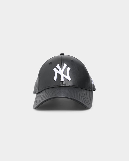 New Era Women's New York Yankees 'PU Leather' 9FORTY Casual Strapback Black/White