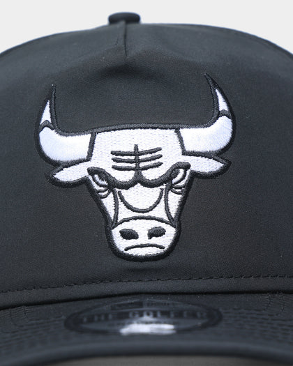 New Era Chicago Bulls 'Black & White' Prolight Old Golfer Snapback Black/White