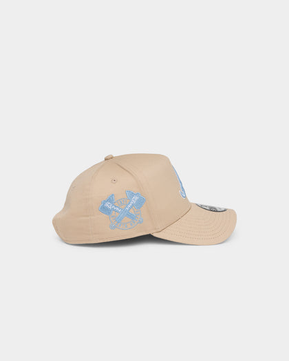 New Era Atlanta Braves 'Sandy Skies' 9FORTY A-Frame Snapback Tumbleweed/Sky