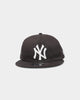 New Era New York Yankees Old Golfer Snapback Walnut