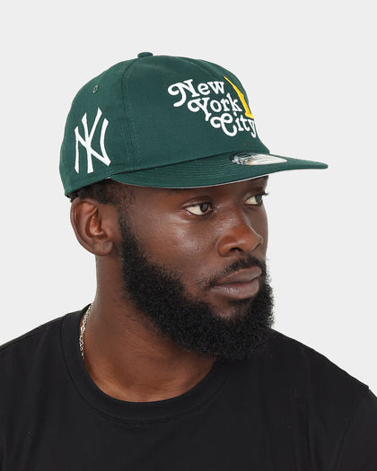 New Era New York Yankees "New York Souvenir" Old Golfer Snapback Dark Green