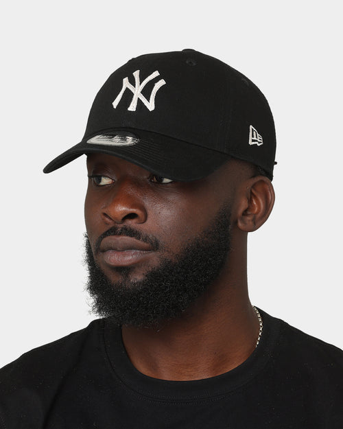 New Era New York Yankees Casual Classic Strapback Black/Ivory