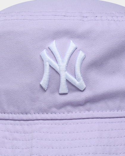 New Era New York Yankees Q122 Bucket Hat Pastel Lilac