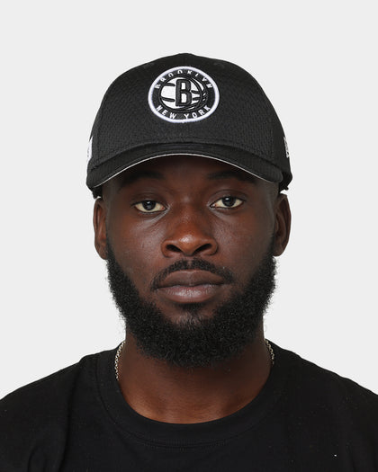 New Era Brooklyn Nets 'Dashmark Mesh' 9FORTY Snapback OTC Black