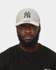 New Era New York Yankees 'Hexagon Dark Green' 9FORTY Strapback Grey/Green