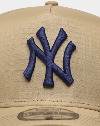 New Era New York Yankees 'Ripstop' 9FORTY A-Frame Snapback Wheat