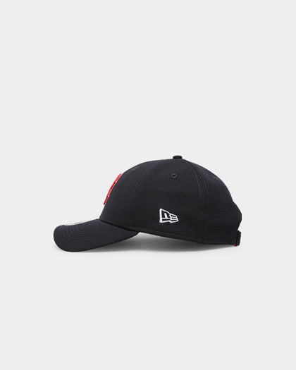 New Era Boston Red Sox 'Velcro Mesh' 9FORTY Strapback OTC