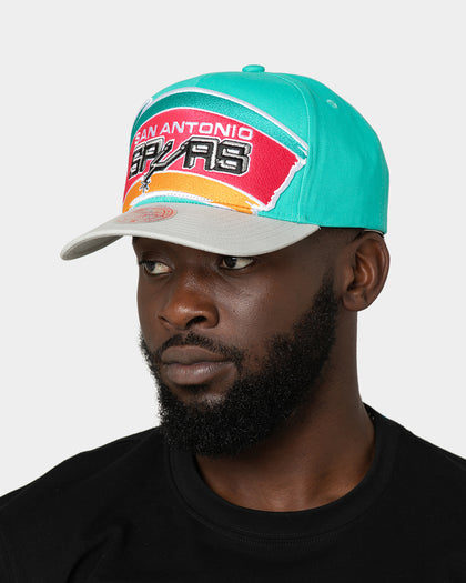 Mitchell & Ness San Antonio Spurs 'Hardwood XL Crop Logo' Pro Crown Snapback Original Team Colours