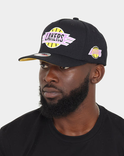 Mitchell & Ness Los Angeles Lakers Wings Classic Red Snapback Black