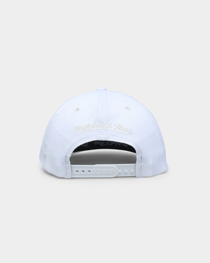 Mitchell & Ness Los Angeles Lakers 'Vintage White' Classic Red Snapback White
