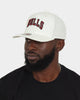 Mitchell & Ness Chicago Bulls 'Vintage White' Classic Red Snapback White