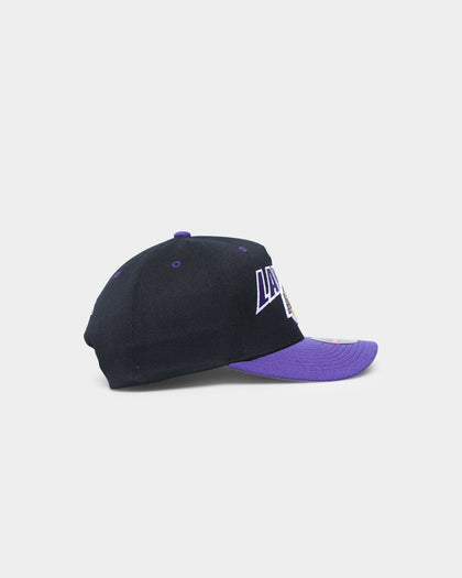 Mitchell & Ness Los Angeles Lakers  'Flashback' Classic Red Snapback Black